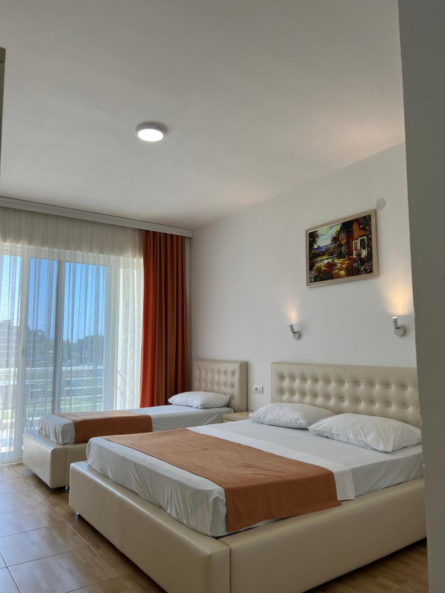 Apartments Fati & Flori Ulcinj Exterior photo