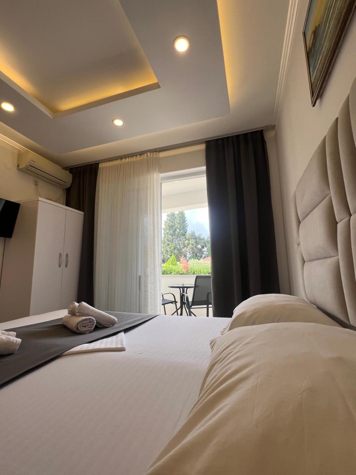 Apartments Fati & Flori Ulcinj Exterior photo